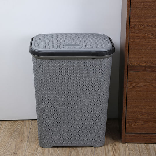 Laundry Basket With Lid 